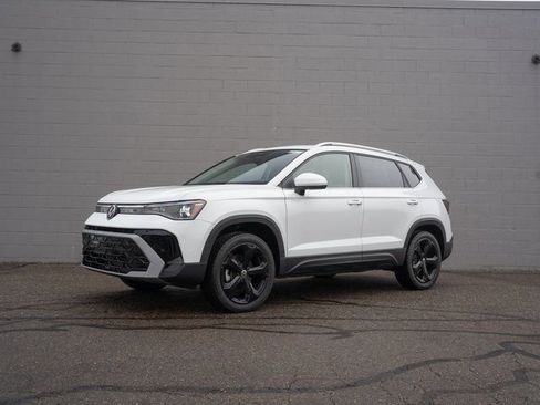 New 2026 Volkswagen Taos SEL AWD/4WD image 1