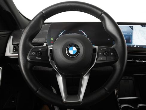 Used 2026 BMW X2 xDrive28i AWD/4WD image 17