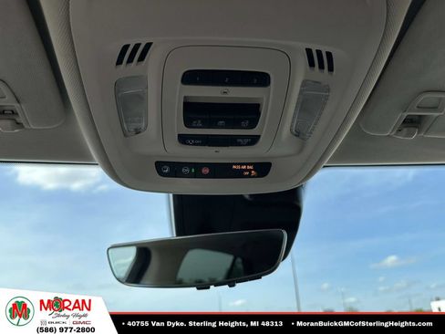 Used 2023 Buick Envision Avenir AWD/4WD image 32