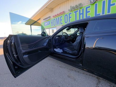 Used 2025 Dodge Charger R/T w/ Quick Order Package 25M R/T image 20