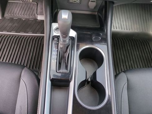 Used 2023 Nissan Altima 2.5 SV image 15