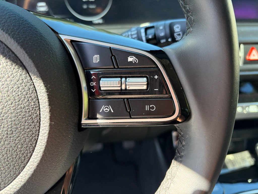 Used 2024 Kia Seltos X-Line AWD/4WD image 19