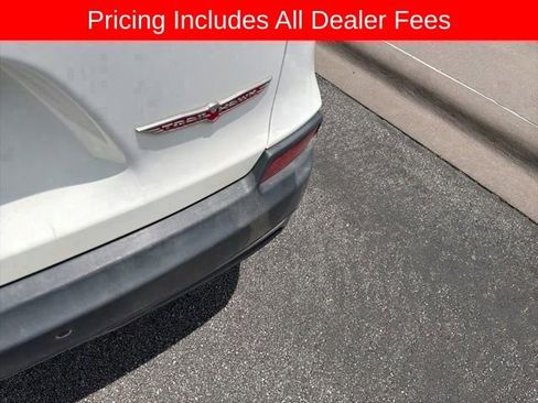 Used 2019 Jeep Cherokee Trailhawk w/ Comfort/Convenience Group AWD/4WD image 20