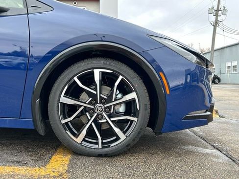 New 2026 Toyota Prius Plug-In Hybrid image 13