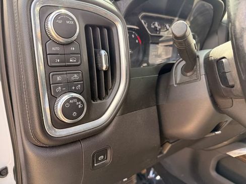 Used 2021 GMC Sierra 1500 Elevation AWD/4WD image 15