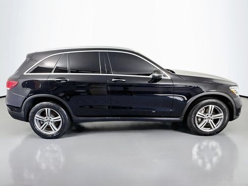 Used 2022 Mercedes-Benz GLC 300 image 4
