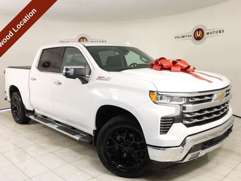 Used 2022 Chevrolet Silverado 1500 LTZ w/ LTZ Convenience Package II AWD/4WD image 1