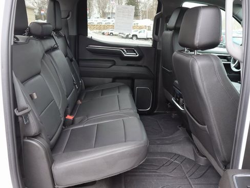 Used 2023 Chevrolet Silverado 1500 LTZ image 27