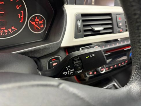 Used 2017 BMW 320i xDrive Sedan image 37