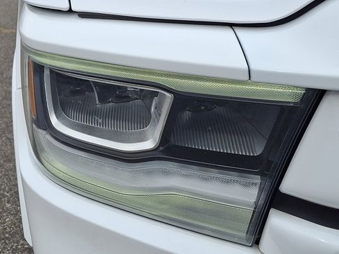 Certified 2021 RAM 1500 Laramie image 9