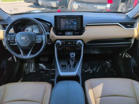 Certified 2022 Toyota RAV4 XLE Premium FWD image 14
