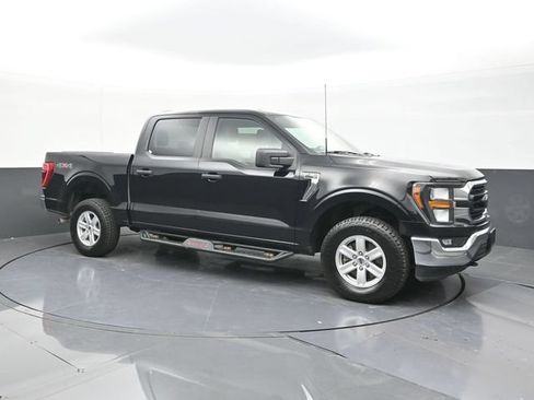 Used 2023 Ford F150 XLT AWD/4WD image 18