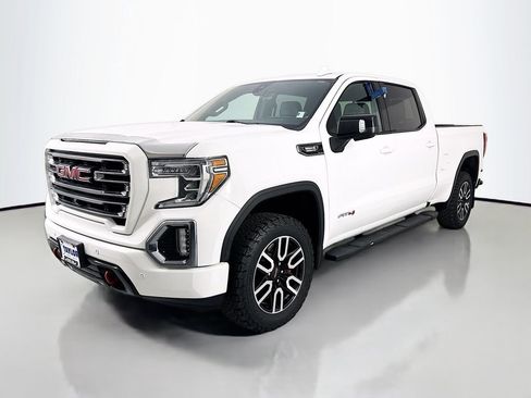 Used 2020 GMC Sierra 1500 AT4 w/ AT4 Premium Package AWD/4WD image 3
