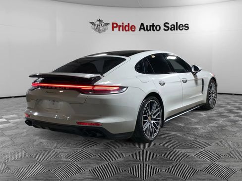Used 2023 Porsche Panamera 4 Platinum Edition w/ Assistance Package AWD/4WD image 9