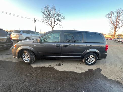 Used 2014 Dodge Grand Caravan SE FWD image 8