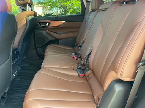 Used 2023 Acura MDX SH-AWD w/ Technology Package image 11