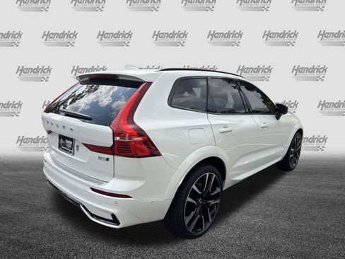 Certified 2024 Volvo XC60 B5 Ultimate w/ Protection Package Premier AWD/4WD image 10