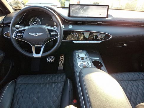 Used 2022 Genesis GV70 3.5T Sport w/ Sport Advanced Package image 15