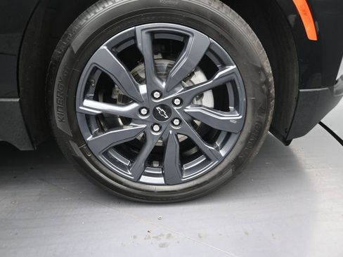 Used 2024 Chevrolet Equinox RS w/ RS Leather Package FWD image 16