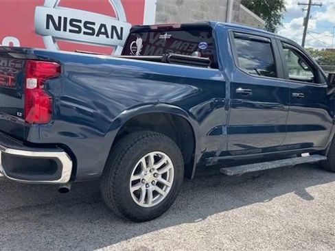 Used 2021 Chevrolet Silverado 1500 LT image 4