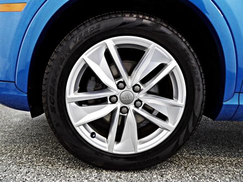 Used 2017 Audi Q3 2.0T Premium image 19