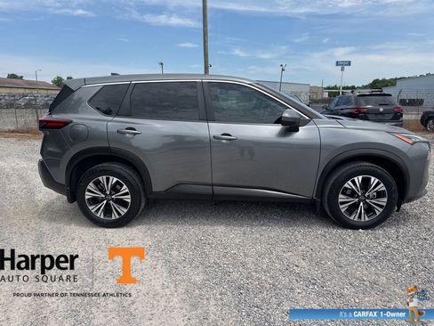 Used 2023 Nissan Rogue SV FWD image 6