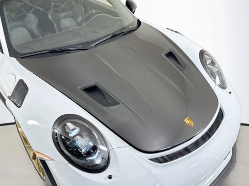 Used 2019 Porsche 911 GT3 RS w/ Weissach Package RWD image 37
