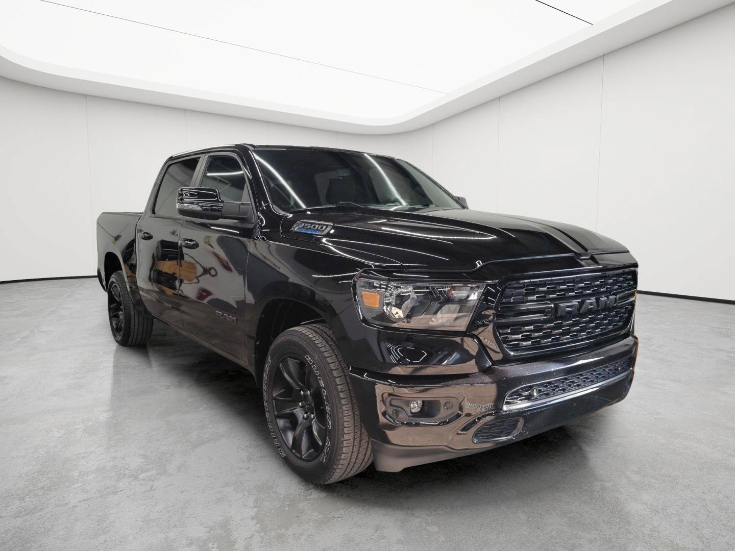 Used 2023 RAM 1500 Big Horn AWD/4WD image 2