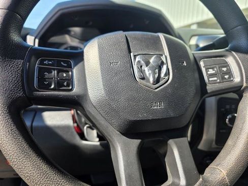 Used 2017 RAM 2500 SLT AWD/4WD image 13
