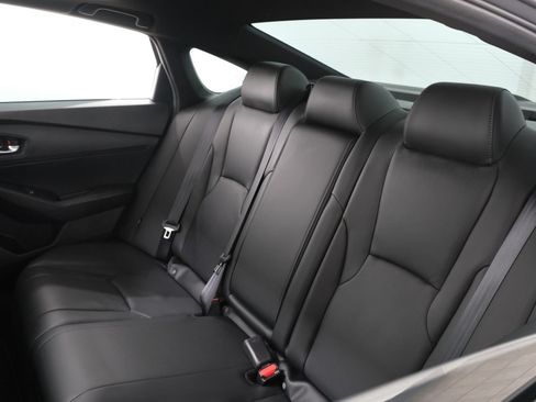 Used 2024 Honda Accord Sport image 29