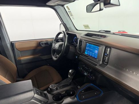 Used 2023 Ford Bronco Outer Banks AWD/4WD image 34