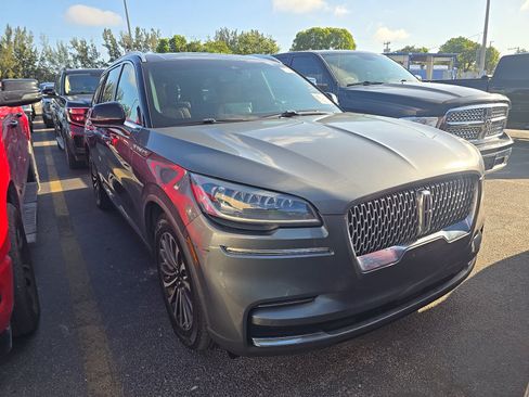 Used 2023 Lincoln Aviator Reserve RWD image 1