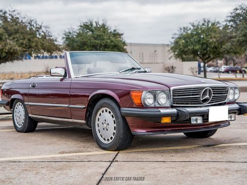 Used 1988 Mercedes-Benz 560 SL image 12