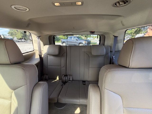 Used 2018 GMC Yukon SLT w/ Open Road Package AWD/4WD image 20