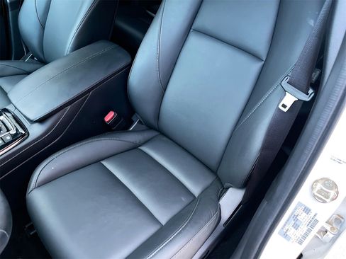 Used 2024 MAZDA CX-30 AWD 2.5 S w/ Preferred Package image 19