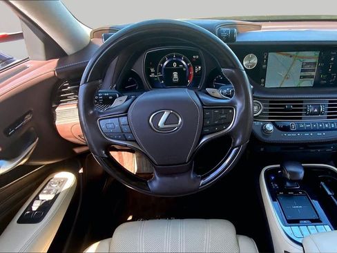 Used 2018 Lexus LS 500 AWD w/ Interior Upgrade Package image 6