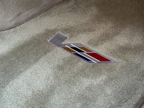 Used 2006 Cadillac XLR V image 20