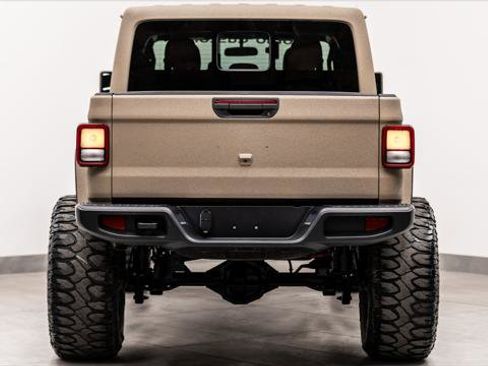 Used 2020 Jeep Gladiator Sport w/ Quick Order Package 24S AWD/4WD image 9