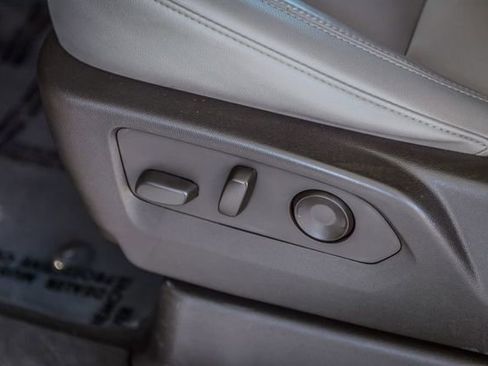 Used 2021 Chevrolet Tahoe LT image 39