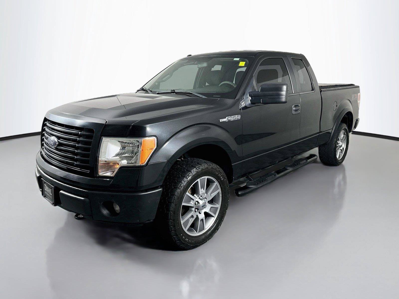 Used 2014 Ford F150 STX w/ Equipment Group 201A Mid AWD/4WD image 4