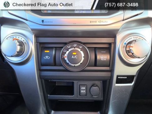 Used 2018 Toyota 4Runner SR5 Premium AWD/4WD image 34