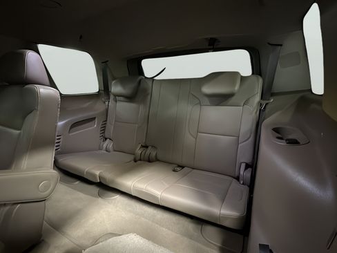 Used 2020 Chevrolet Tahoe Premier AWD/4WD image 30