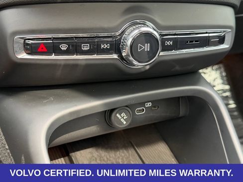 Certified 2023 Volvo C40 Recharge Core AWD/4WD image 20