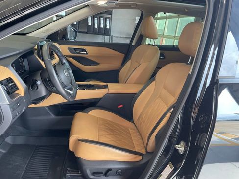 Certified 2023 Nissan Rogue Platinum FWD image 11