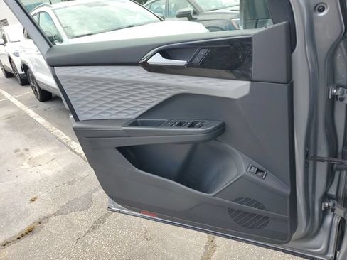 Used 2024 Volkswagen Taos S FWD image 23