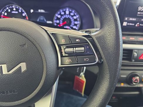 Certified 2023 Kia Forte LXS image 18