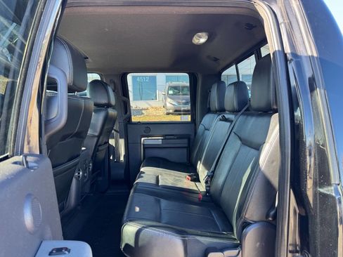Used 2016 Ford F250 Lariat w/ Lariat Ultimate Package image 12