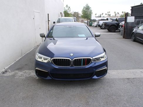 Used 2018 BMW M550i xDrive image 2