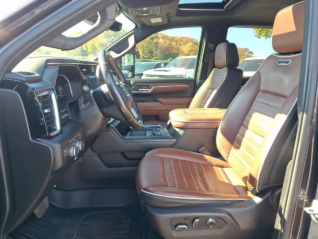 Used 2024 GMC Sierra 2500 Denali Ultimate w/ LPO, GMC Protection Package AWD/4WD image 2