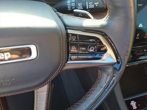 Used 2021 Jeep Grand Cherokee L Summit w/ Advanced Protech Group IV image 21